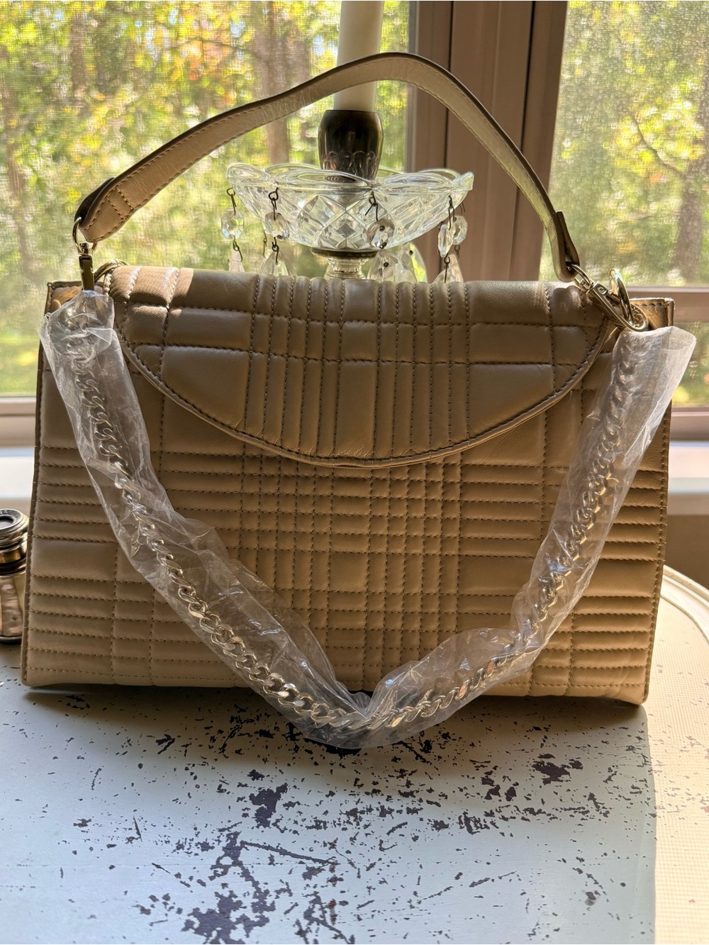 New-Vince Camuto Leather Purse in Biscotti
